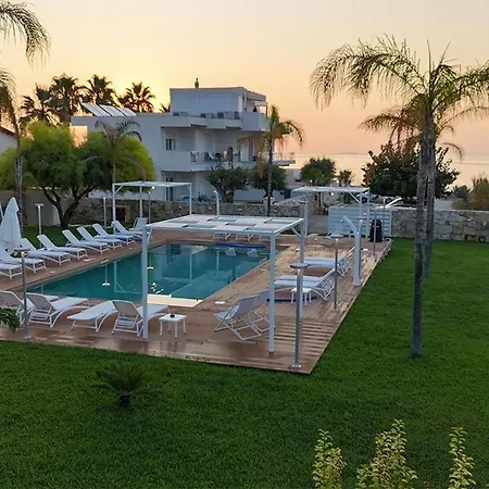 Il San Carlo - Villa Avola