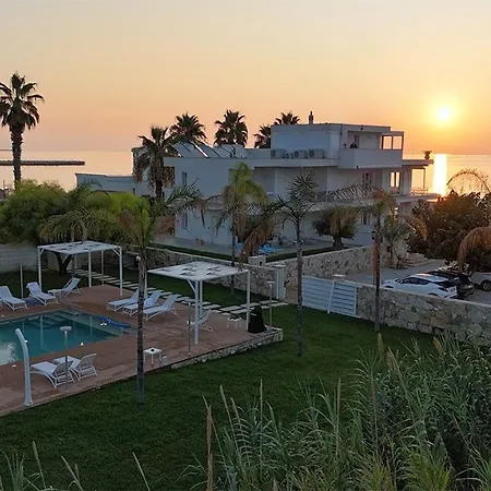 Villa Il San Carlo - *